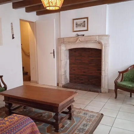 Feriehus Charming Detached 2 Bedroom Ancient House In Medieval Quarter Of A Small Town In The Pays De La Loire, France Sillé-le-Guillaume